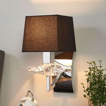 CARRE PYRAMIDE  BORDS DROITS