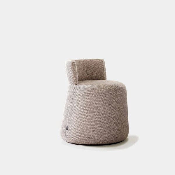 POUF ET CHAISE TAUREAU