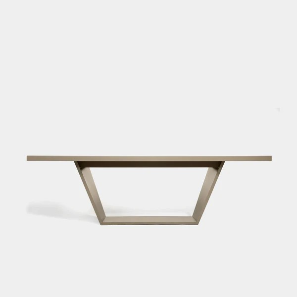 TABLE À MANGER TRAPE